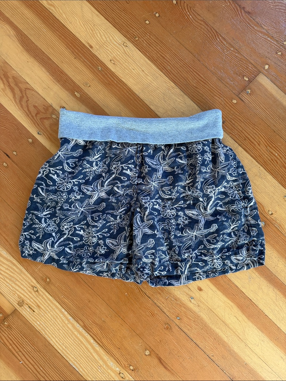Sundance Pull On Blue Patterned Linen Shorts Medium
